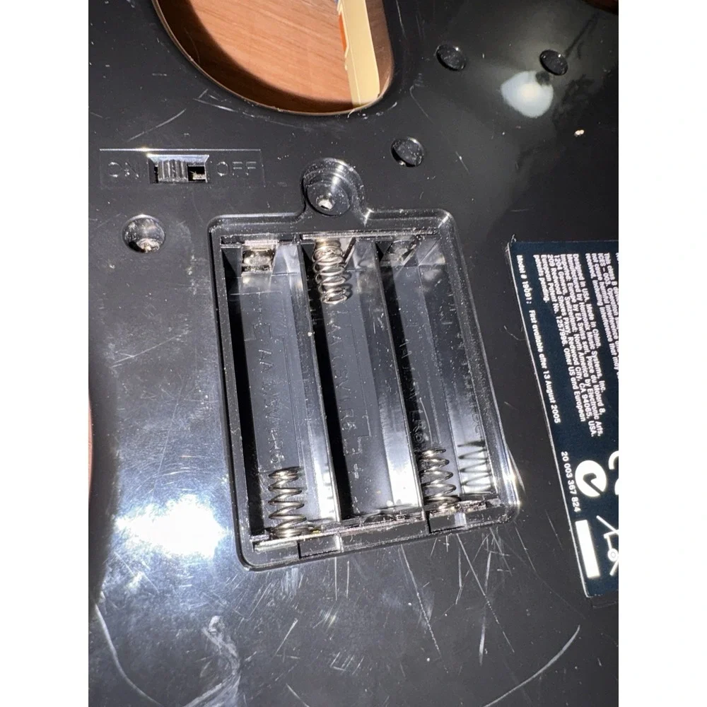 Rock Band Fender Stratocaster‎ Wireless Guitar Controller Harmonix 19091 Wii